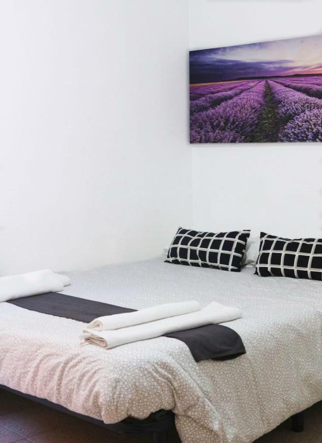 Hostal La Masia มันเรซา ภายนอก รูปภาพ